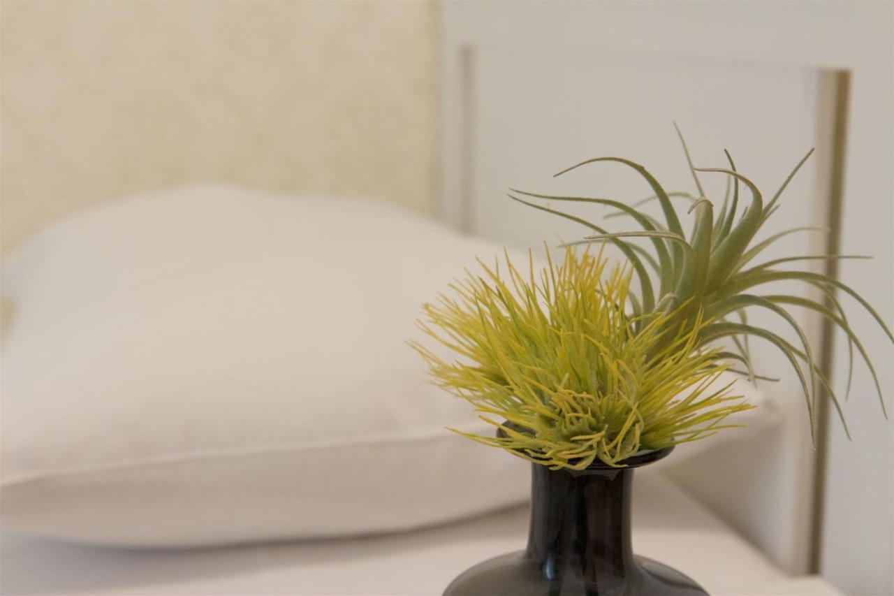 Hotel Pension Arpi Виена Екстериор снимка