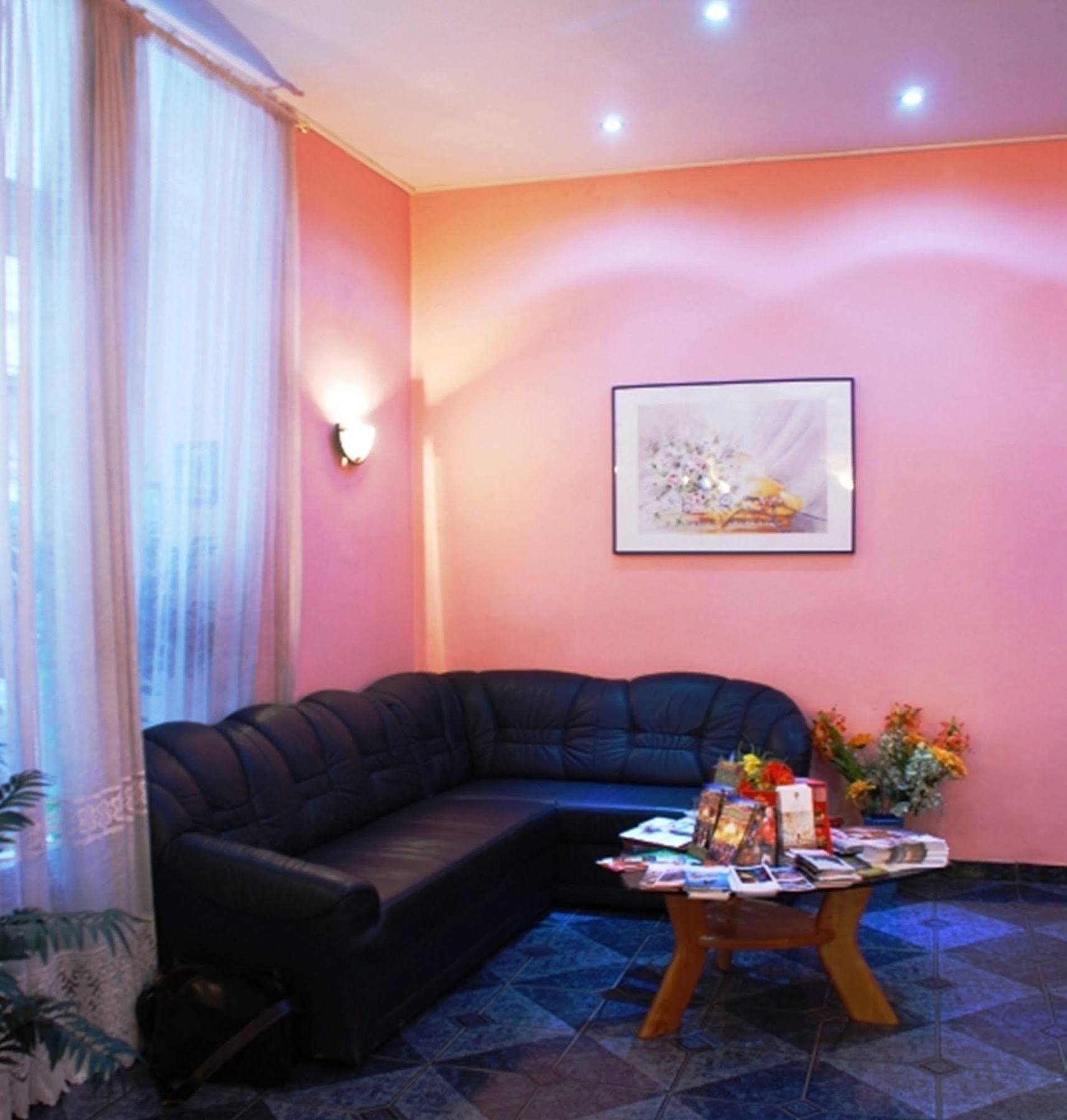 Hotel Pension Arpi Виена Екстериор снимка